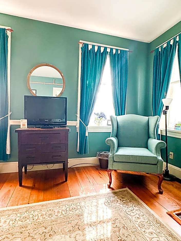 The Black Walnut Inn