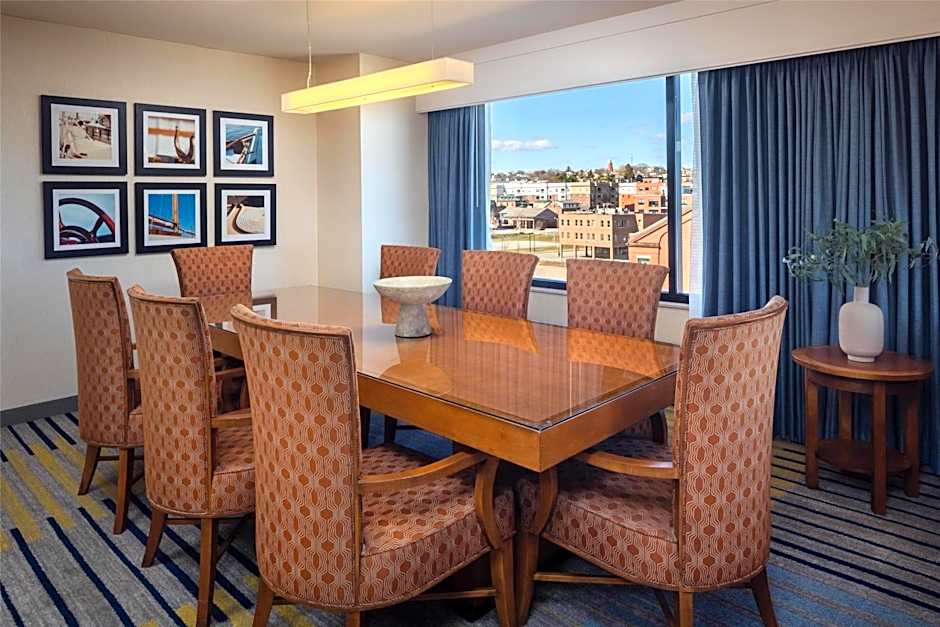 Hilton Garden Inn Portland Downtown Waterfront