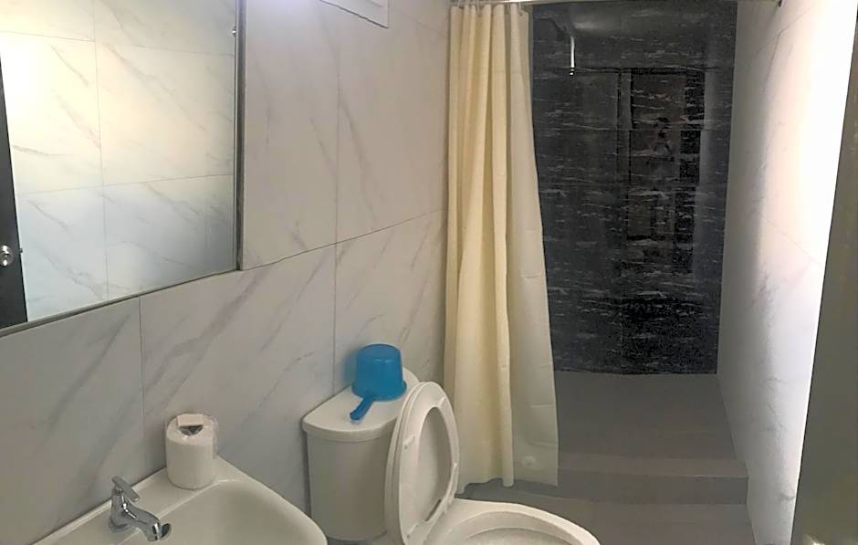 Seabreeze Beach Lodge