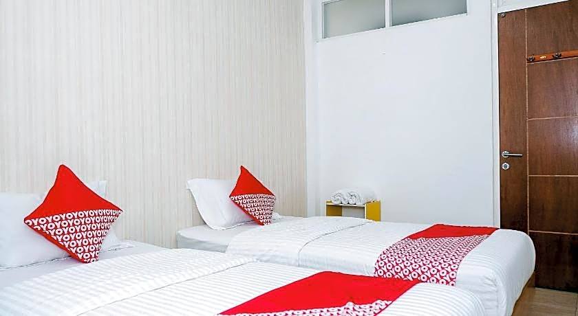 OYO 1454 111 Residence