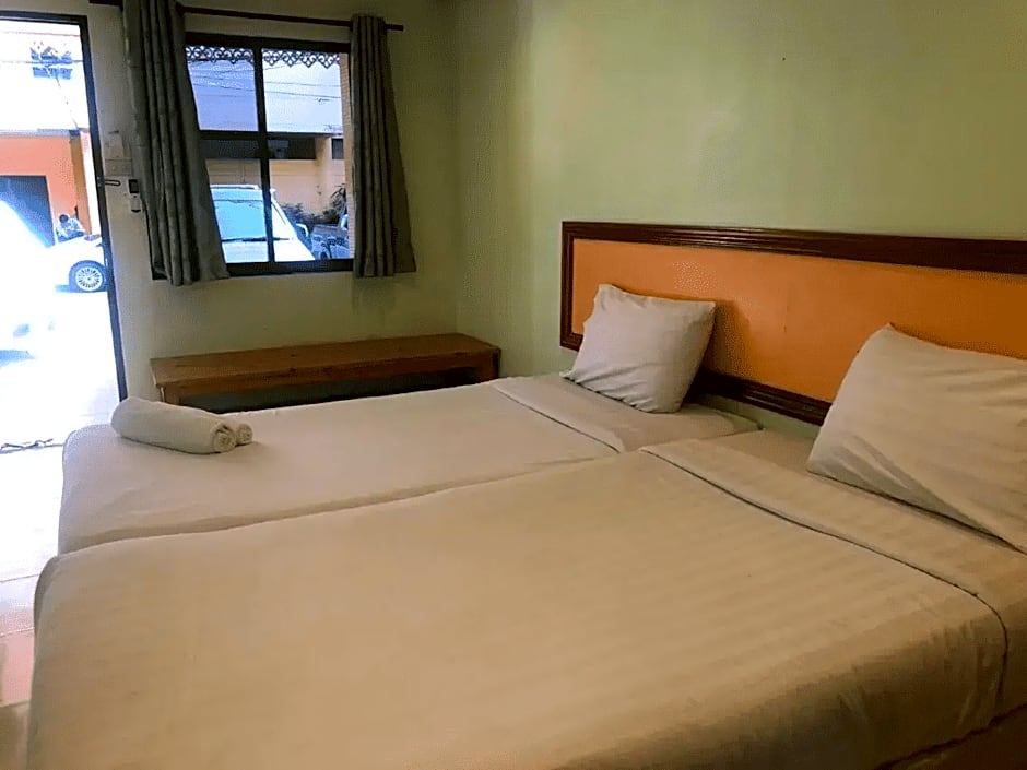 Magic House Hostel