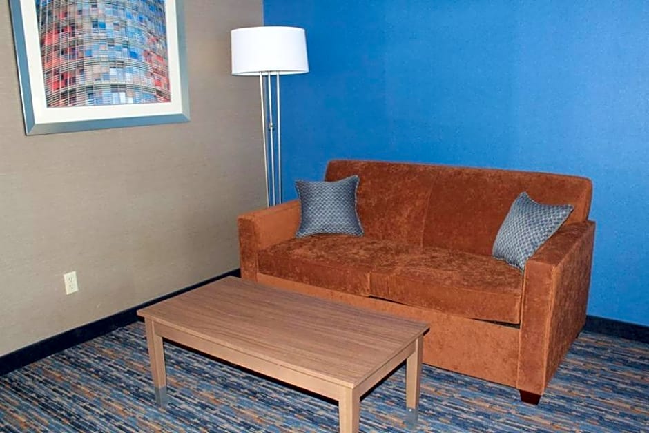 Holiday Inn Express Rocklin - Galleria Area By IHG