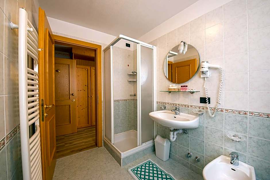 Hotel Villa Rosella Park & Wellness