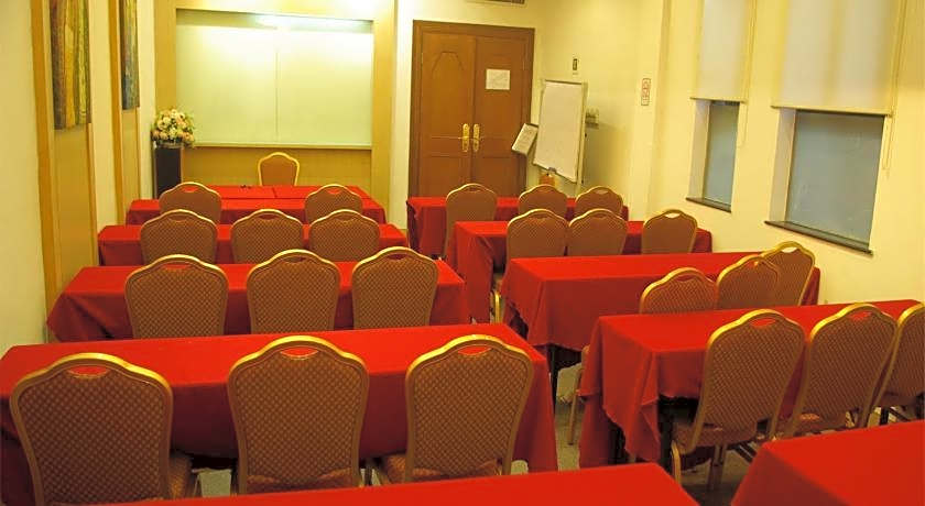 Aiqun Hotel -Canton Fair Free Shuttle Bus