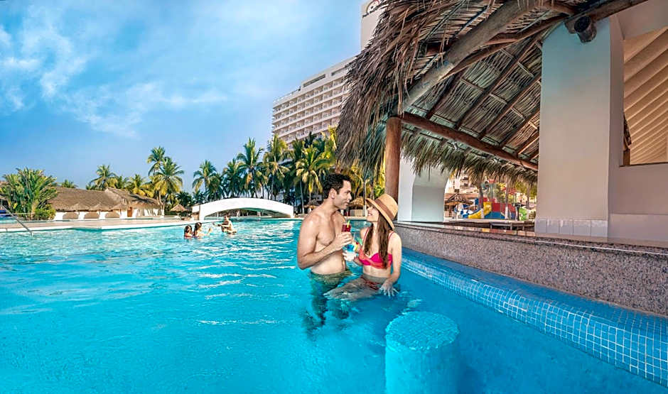 Park Royal Beach Ixtapa - All Inclusive