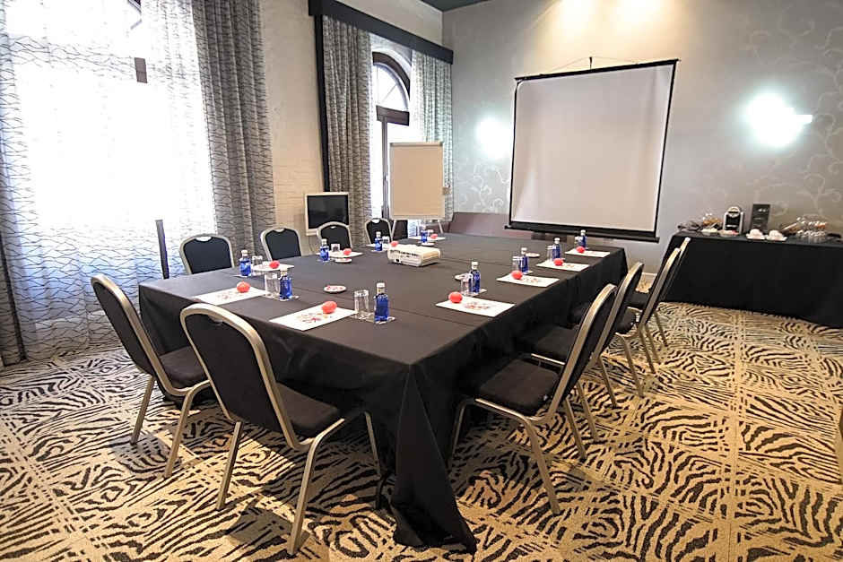 Petit Palace Savoy Alfonso XII