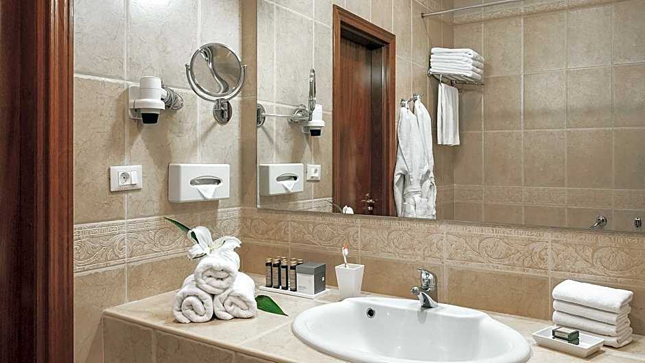 Continental Hotel in Odesa