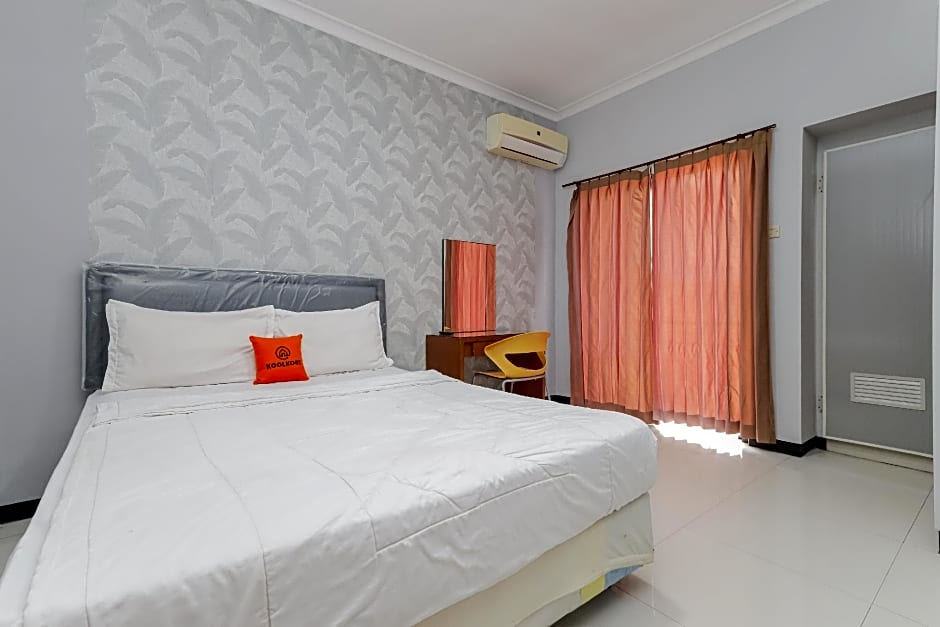 KoolKost near Tunjungan Plaza