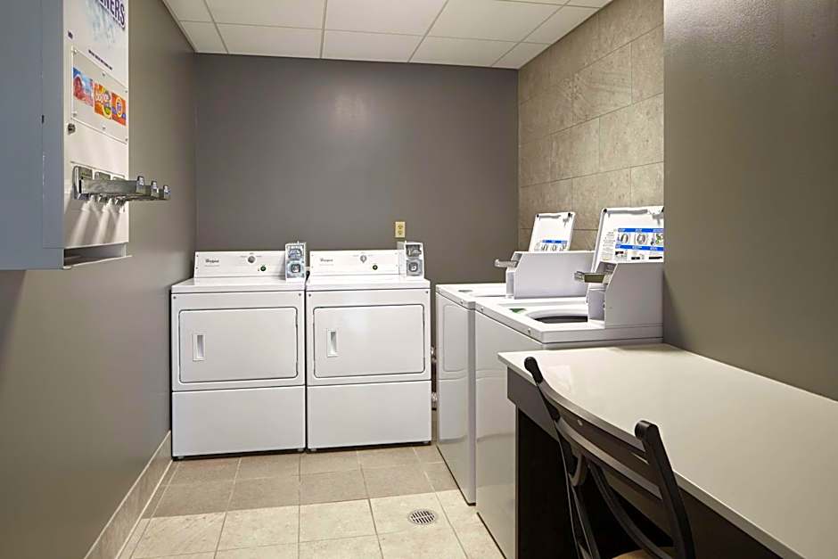 Embassy Suites By Hilton Hotel Atlanta-Galleria