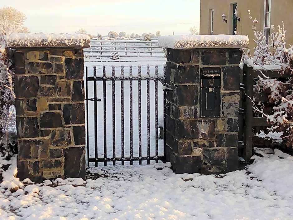 Abbeyview House B&B and Glamping