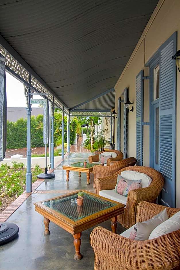 Pontac Manor Hotel & Restaurant