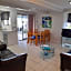 Airlie Apartments