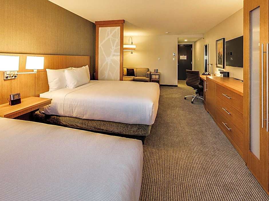 Hyatt Place Edmonton-West