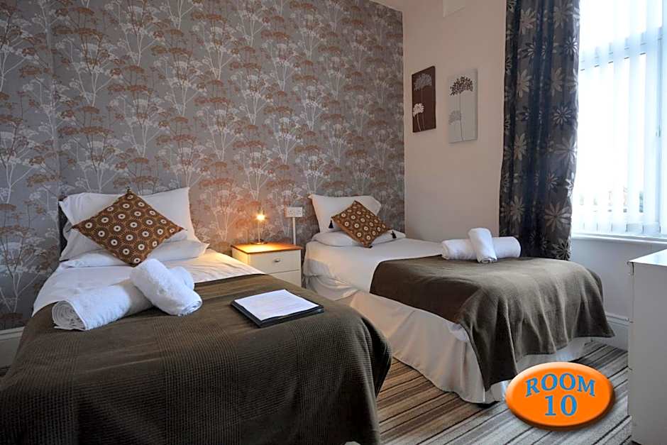 Photo 1 sur 3 de Budget 2 Beds, No Pets, 1st Floor