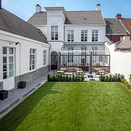 Bed & Breakfast Jezuietenplein 21