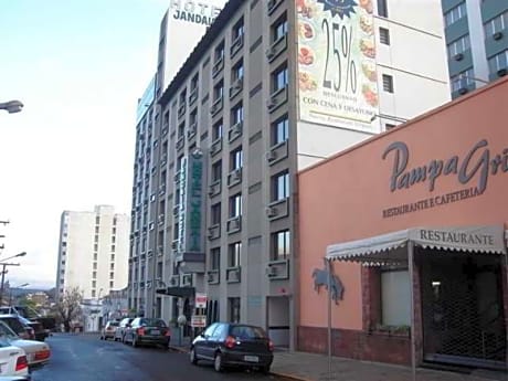 Jandaia Turismo Hotel