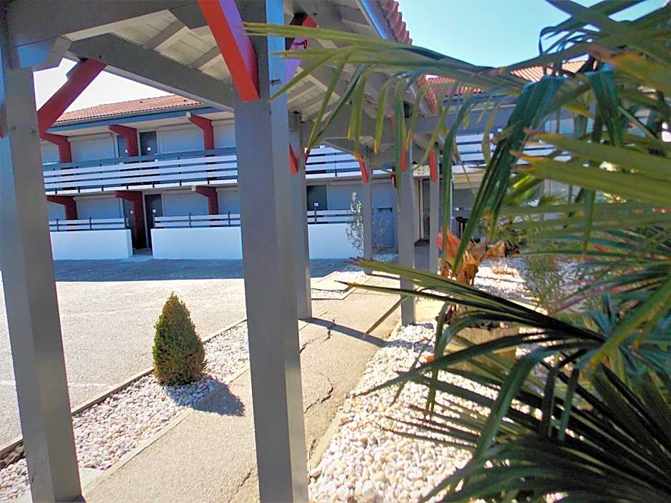 Kyriad Bordeaux - Merignac Aéroport