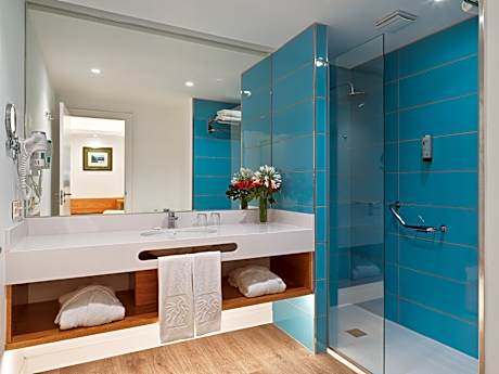 PREMIUM SEE VIEW 1 BEDROOM 1AD+1CHD