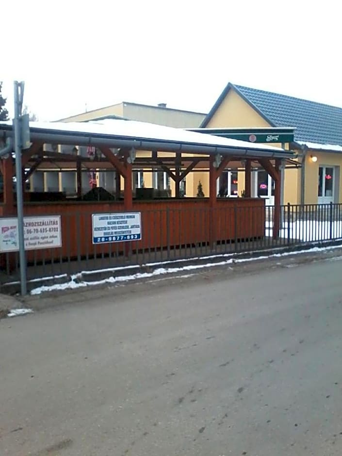 Grill Terasz Étterem és Szálláshely