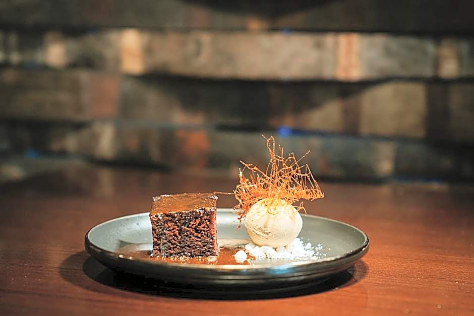 Redesdale Arms Hotel