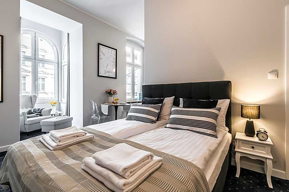 SERENITY Aparthotels - Old Town Poznan by Friendly Apartments