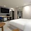 Hotel Millennium