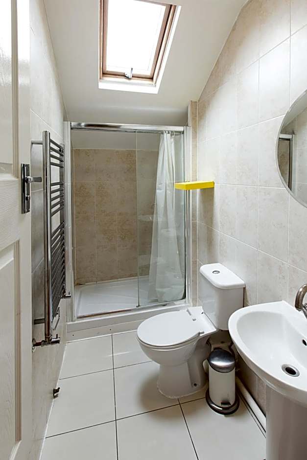 Tooting Broadway Studios & Rooms by PrimeCityHosts