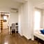 Laramond Barcelona Rooms