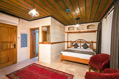 Sapphire Stone Hotel