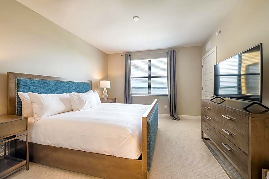 Siena at Bella Collina