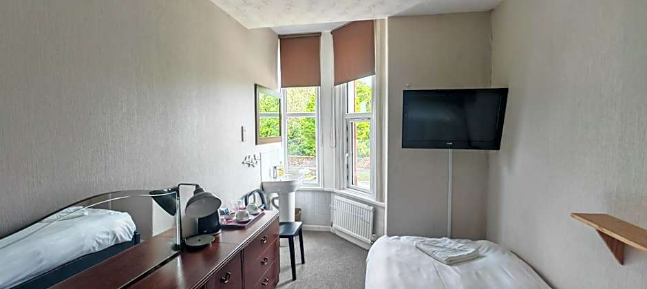 Maindee Guest House