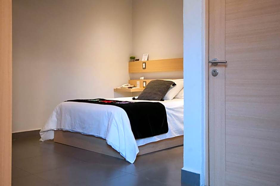 Maria Ines Hotel Suite