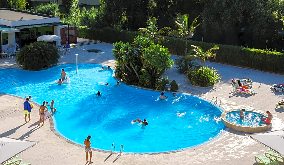 Sweet Residence & Gardens