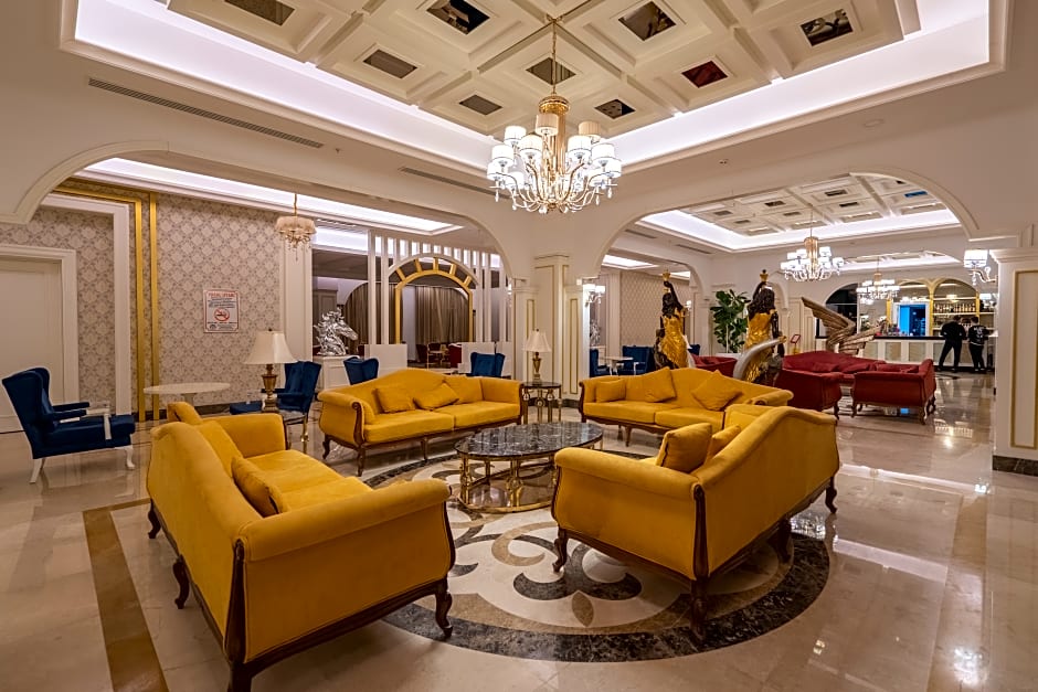 J'Adore Deluxe Hotel & Spa