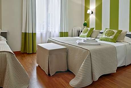 Standard Triple Room with Balcony