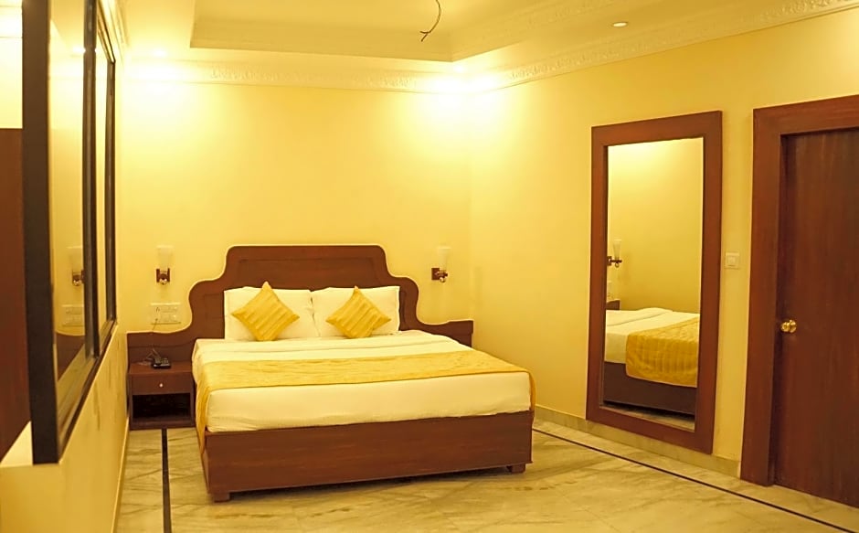 Hotel Khajuraho Temple View