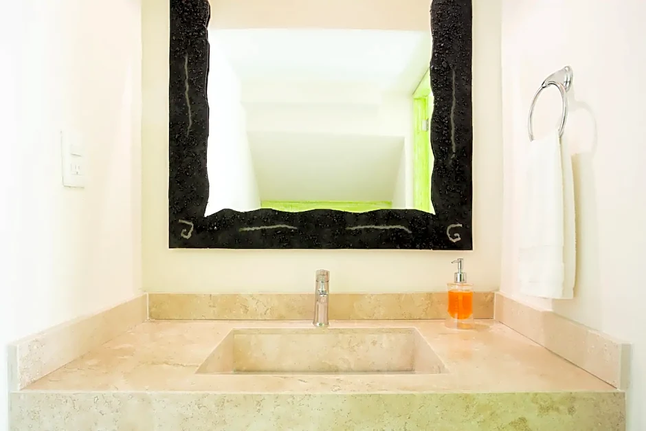 Casa Kaoba Hotel & Suites