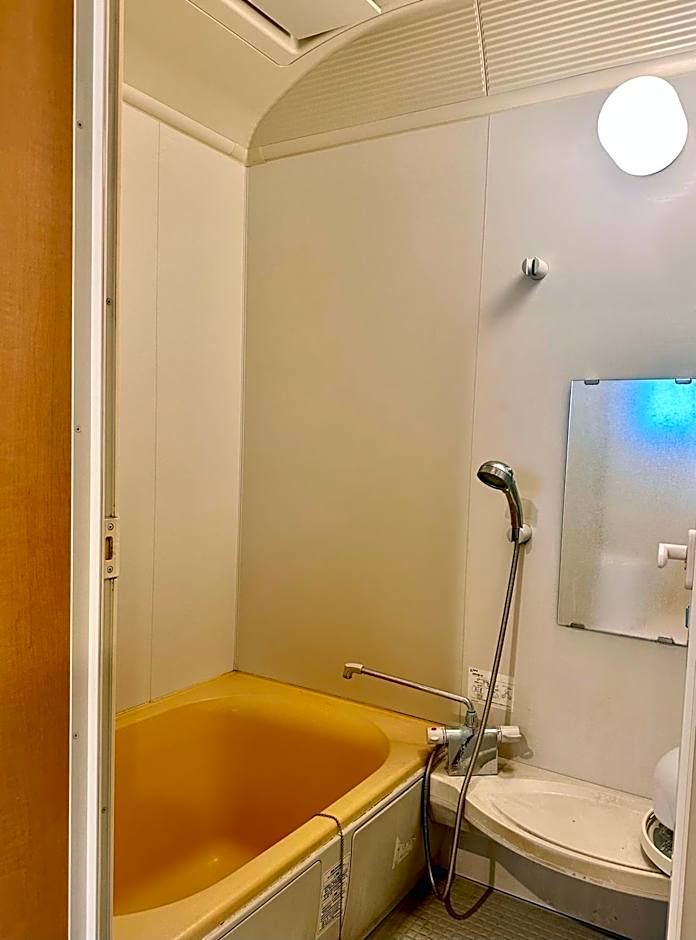 The Lobs 2, Rusutsu, Yotei view, 8 mins to Rusutsu