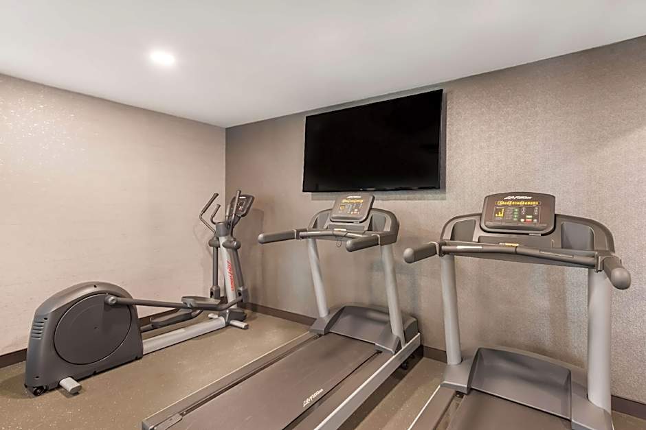 Best Western Fishkill Inn & Suites