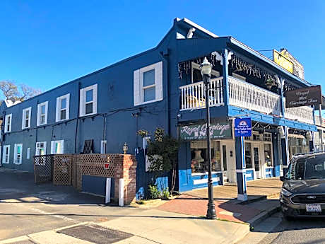 Americas Best Value Inn & Suites Royal Carriage