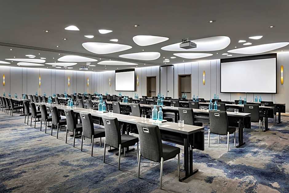 JW Marriott Edmonton Ice District