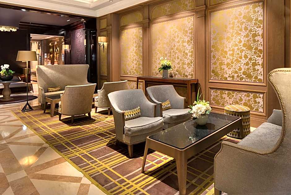 Rochester Champs-Elysees Hotel