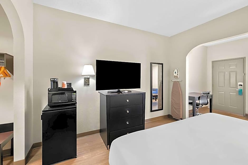 Quality Inn & Suites Monticello