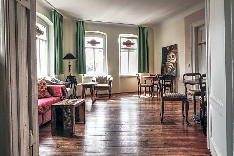 OPERA Hostel