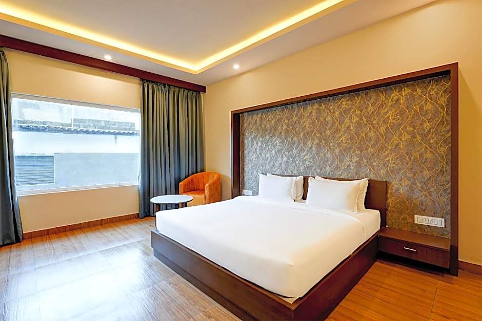 Super Townhouse Oak Mahadevapura Opposite Phoenix Mall