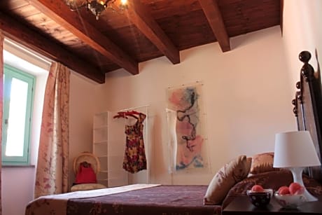 Double Room with Mountain View - Separate Building