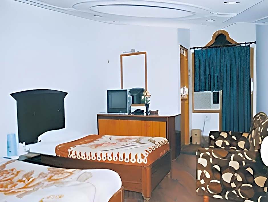 Hotel R.K International