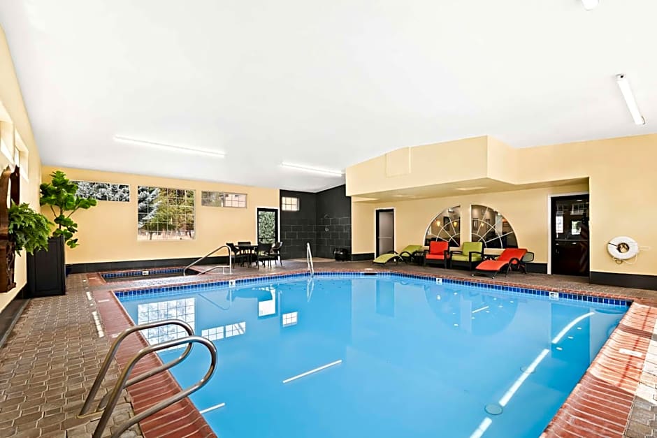 Best Western Newberry Station