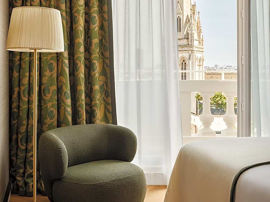 Hôtel De Sers Champs Elysées Paris