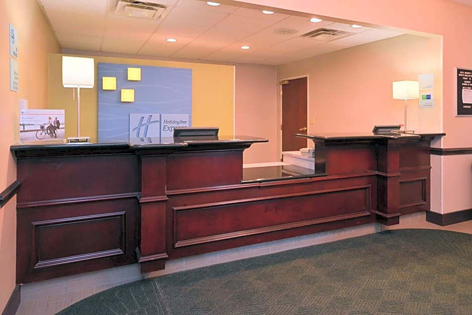 Holiday Inn Express Hotel & Suites Youngstown - North Lima/Boardman, an IHG Hotel